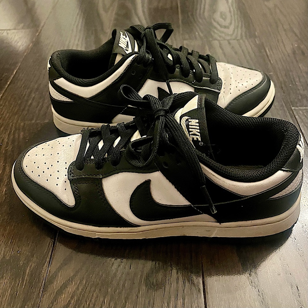 Nike Dunk Low Retro in Black & White (Panda) Classic Low-Top Nike Dunk Sneakers - Picture 2 of 16